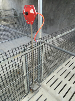 猪场节水设备-水位控制器