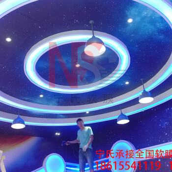 上海展会中心软膜装饰展厅透光膜装饰