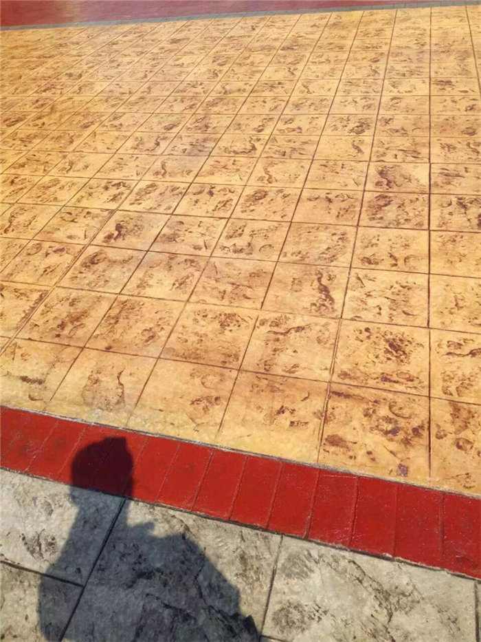 滁州琅琊压模地坪材料|一平方价格