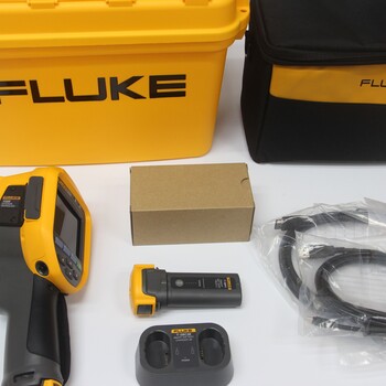 FlukeTi480PRO红外热像仪可互换智能镜头，更加灵活地呈现从小到大的目标