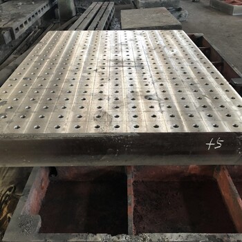 高强度铁地板，加宽加长各种形状，铸铁平板，拼接焊接平板，底板，底座