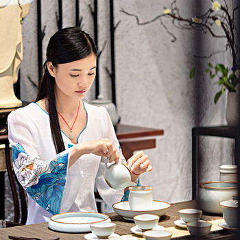 南京茶艺师报考后有教材发吗？