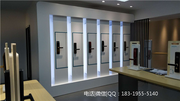 广东阳江樱花指纹锁展台美龙智能锁展示柜客户返图