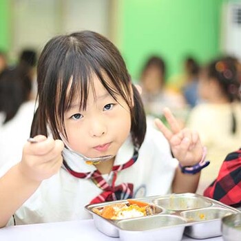 小学托管班招生广告词怎么写吸引人