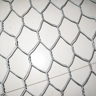 落石防护网石笼网的几种加固方式图片5