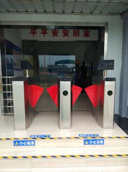 深圳工地安装刷卡门禁系统门禁控制器安装在哪里监控弱电工程