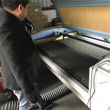 直销1390激光雕刻机泡沫海绵EVA切割小型130W海绵激光切割机厂家图片