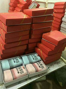 廠家純棉禮品毛巾、款式多、現(xiàn)貨足，可定做