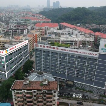 深圳市中心区外墙改造装修公司、马赛克外墙翻新、外墙涂料翻新