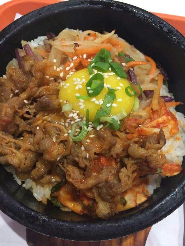河南有石锅拌饭培训吗?