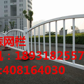 大量供應(yīng)鋅鋼護(hù)欄圍墻護(hù)欄_鋅鋼圍墻欄桿_市政護(hù)欄_工藝護(hù)欄，生產(chǎn)質(zhì)量可靠