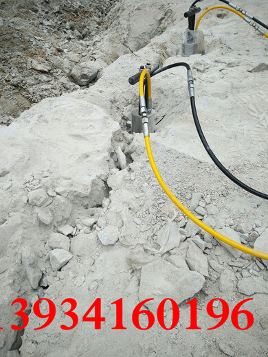 新疆喀什矿山施工开采石头代替放炮的机器门市价
