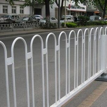 北京大兴区安装销售交通护栏