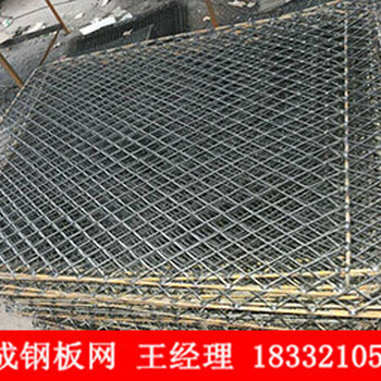 鋼笆網(wǎng)片表面處理/菱形鋼笆網(wǎng)片廠家報(bào)價(jià)/冠成
