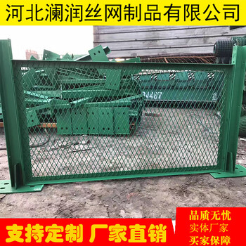 安庆哪儿能买到公路桥梁防护网？安庆哪里有卖高速防抛钢板网的地方？