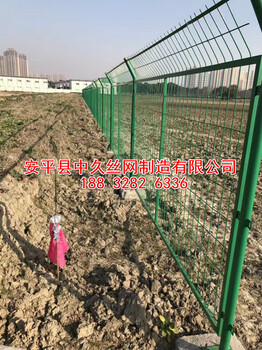 养鸡围网铁丝网农田种植围网公路护栏网铁路护栏网