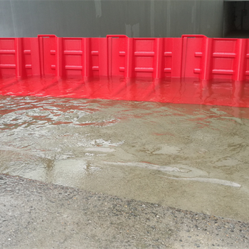 汛期南昌应急防汛挡水，红色L型挡水板，快速防汛挡水