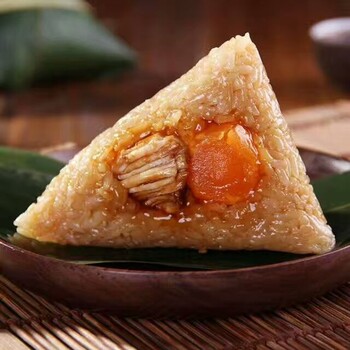 嘉興粽子洛陽嘉興粽子預(yù)定零售竹筒粽子貼牌代加工