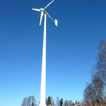 岢岚直驱式风力发电机30千瓦风光互补发电系统山顶安装