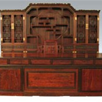 红酸枝的纹理会比黑酸枝的顺直红木办公桌设计新颖办公桌价格