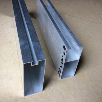木纹铝方通带槽型材铝方通带槽天花管U型铝方通吊顶厂家