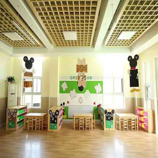 幼儿园PVC地板优势定制幼儿园地胶图案