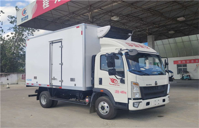 秦皇岛青龙国六3.2米小型冷藏车承载力强