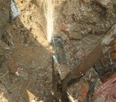 深圳金泉专业地下管道漏水检测，PE管道漏水检测，地面渗水检测，自来水管道维修