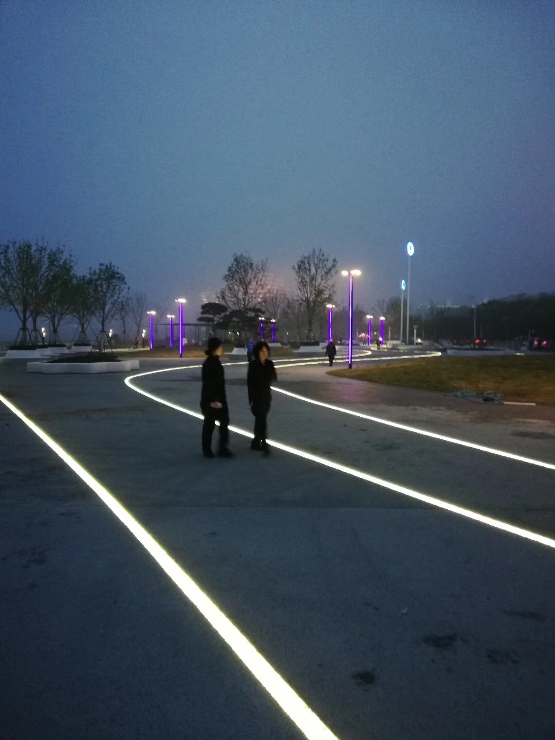 深圳LED广场地砖灯