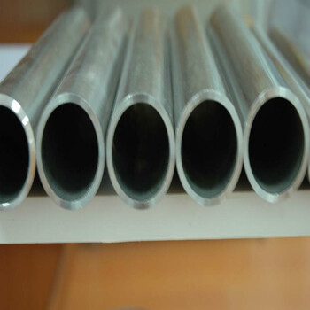 厂家报价锅炉用无缝管1500螺旋管六米架子管