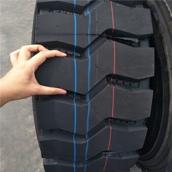 格215/225/235/75R17.5朝阳成山9.5R17.5前进轮胎中巴校车真空