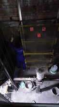 西安电梯井渗漏水维修西安防水堵漏公司找鸿飞