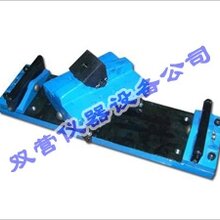 混凝土抗折装置河北混凝土抗折夹具图片