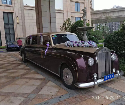 豪华婚礼租车租劳斯莱斯幻影惠州市结婚租车租