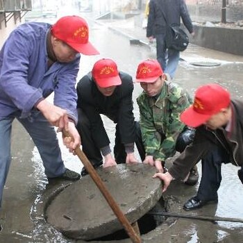 溧阳天目湖小区下水道清洗抽粪抽淤泥污水管道维护