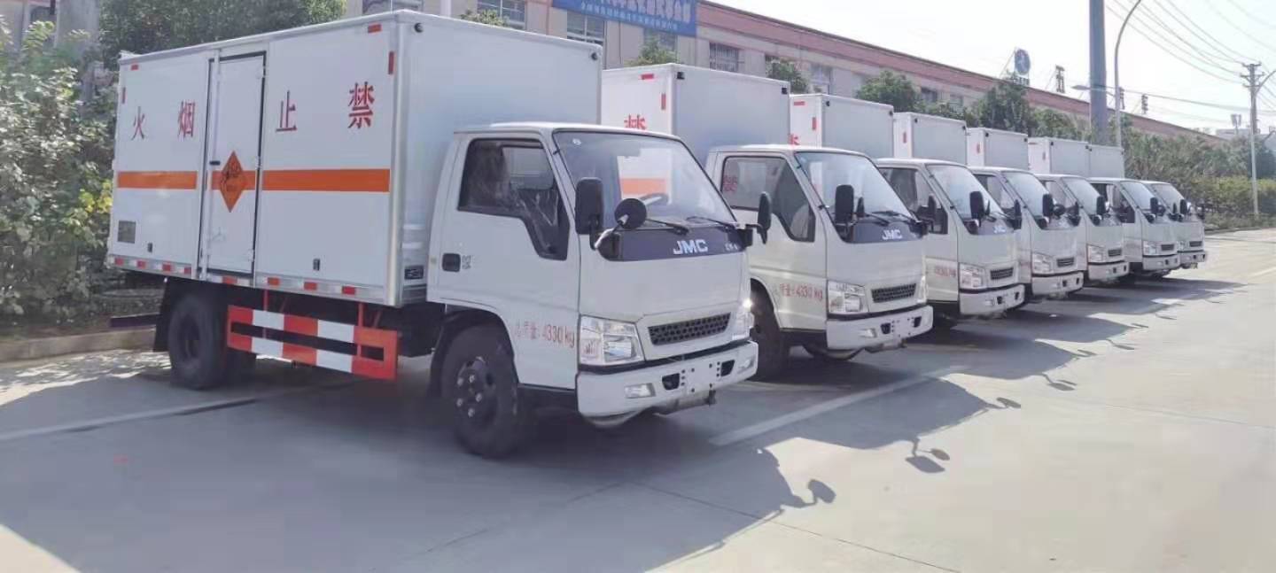国六新规阿坝藏族羌族自治州9吨混装车厂家地址