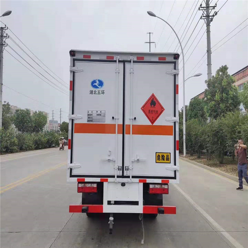菏泽运输甲醇5.15米运输车格