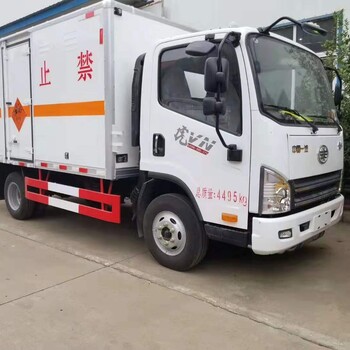 棗莊5米2東風(fēng)大多利卡D7一類爆破器材車