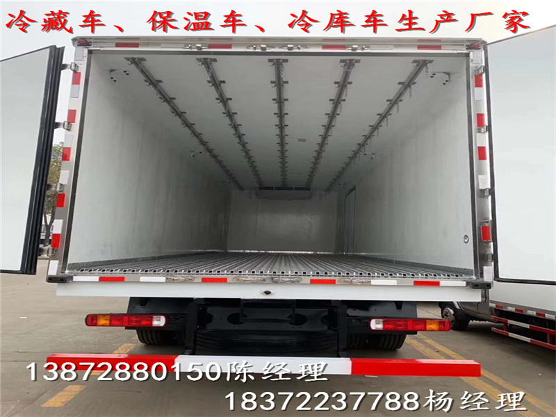 周口东风柳汽10吨火腿运输冷库车销售价格