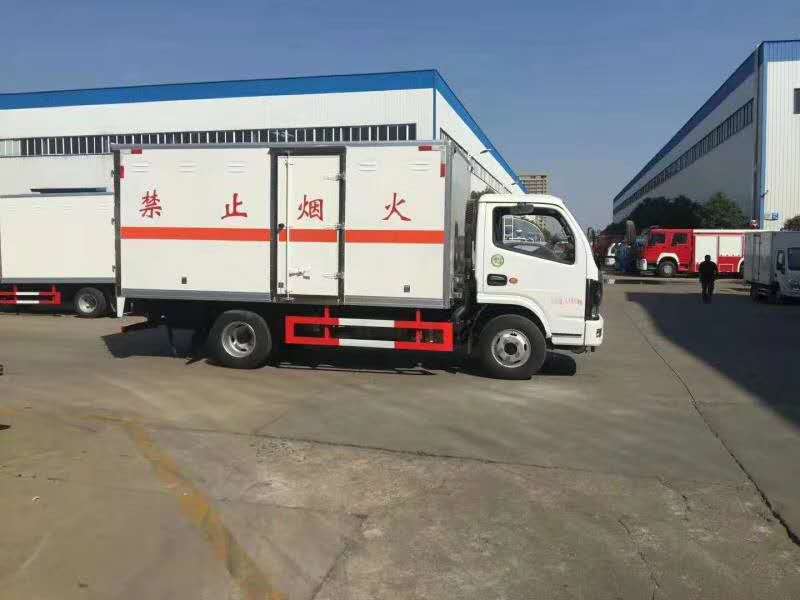 忻州江铃国六宽体煤气罐配车图片介绍危险品车