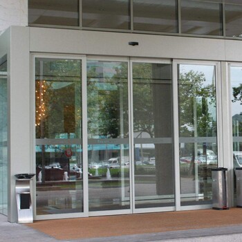 天津河东区定制钢化玻璃门厂家天津承接安装商场黑钛金玻璃门