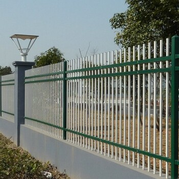 海口铁艺栅栏厂家学校外墙隔离栏杆高速服务区围栏定做
