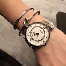 给大家揭秘一下卖表的微商名字大全,拿货价格一般多少钱图片