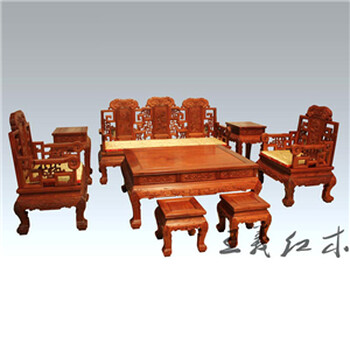 鉴别伪大红酸枝沙发材质的方法王义品牌红木沙发用材质地优良