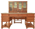 大紅酸枝書桌家具工藝美術師制作大紅酸枝書桌古典樣式