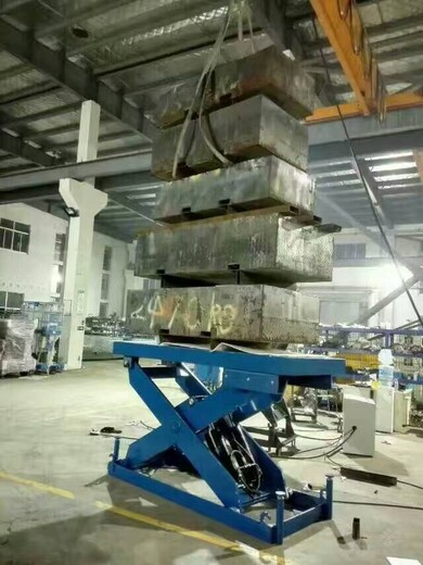 杭州市货梯机械设备供应罐车升降机双叉式平台