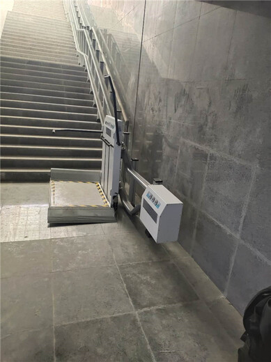 雨花区残疾人斜挂升降机无障碍电梯定制轨道式升降梯