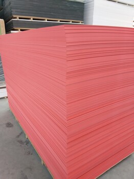 彩色雪弗板厂家彩色PVC发泡板厂家的雪弗板厂家的批发价格