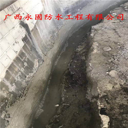 南宁市房顶漏水用了几千块钱-南宁永固补漏公司