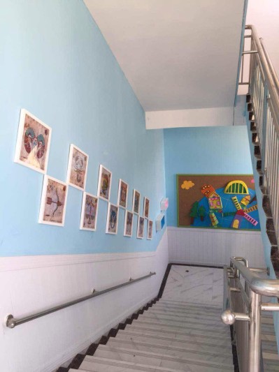 幼儿园学校装饰板墙裙板吊顶板
